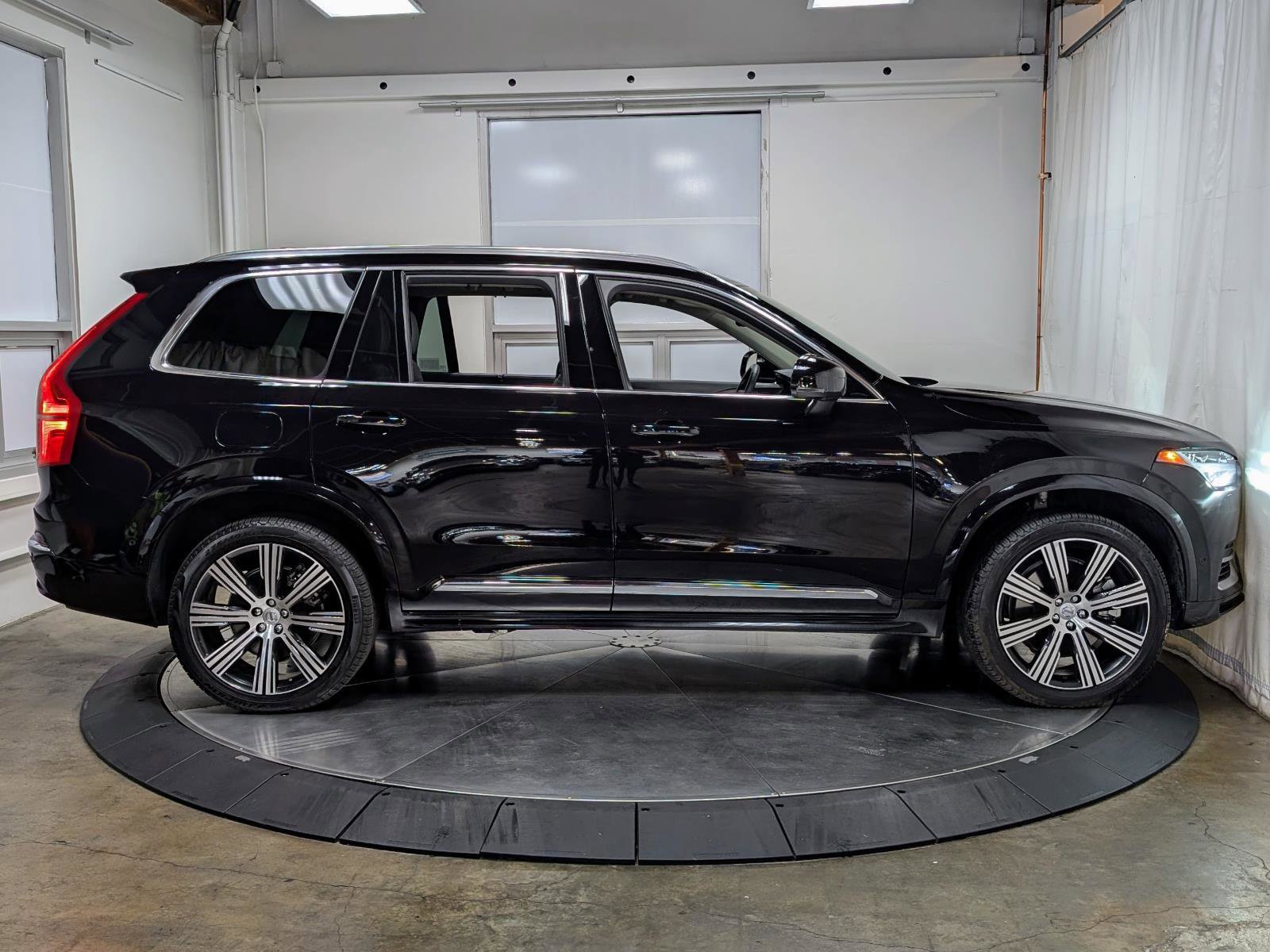 Used 2025 Volvo XC90 T8 Ultra w/ Protection Package Premier image 10