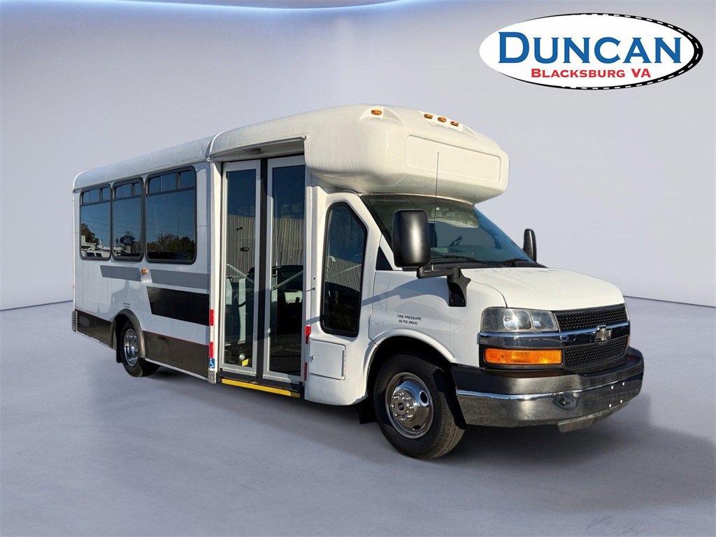 Used 2014 Chevrolet Express 4500 w/ Shuttle Bus Package