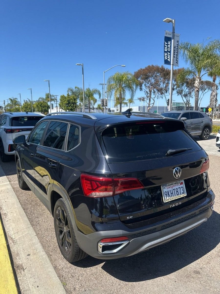 Used 2024 Volkswagen Taos SE FWD image 5