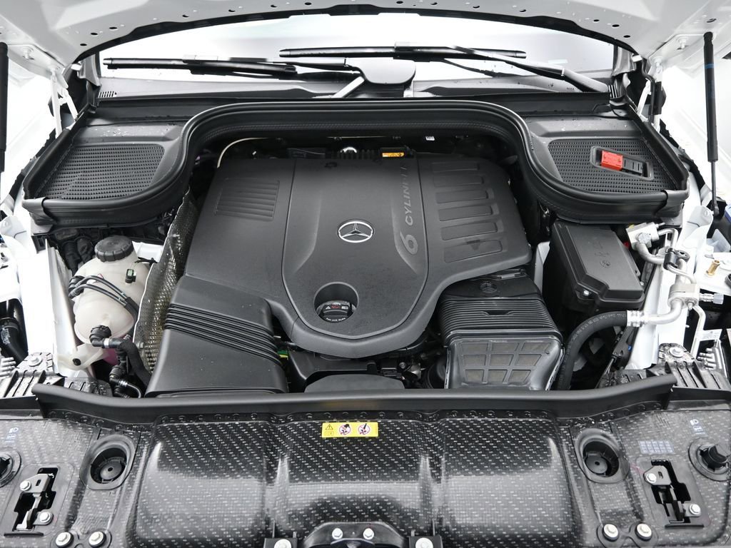 New 2025 Mercedes-Benz GLS 450 4MATIC image 31