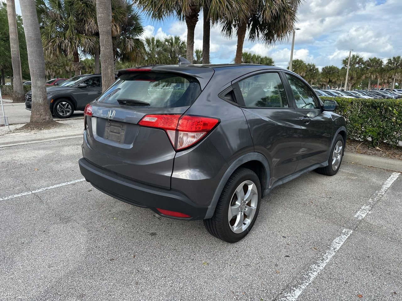 Used 2016 Honda HR-V LX image 13