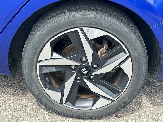 Used 2023 Hyundai Elantra SEL w/ Convenience Package FWD image 28