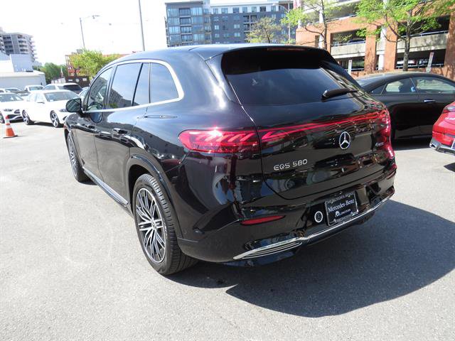 Certified 2023 Mercedes-Benz EQS 580 4MATIC SUV w/ Pinnacle Trim Package image 2