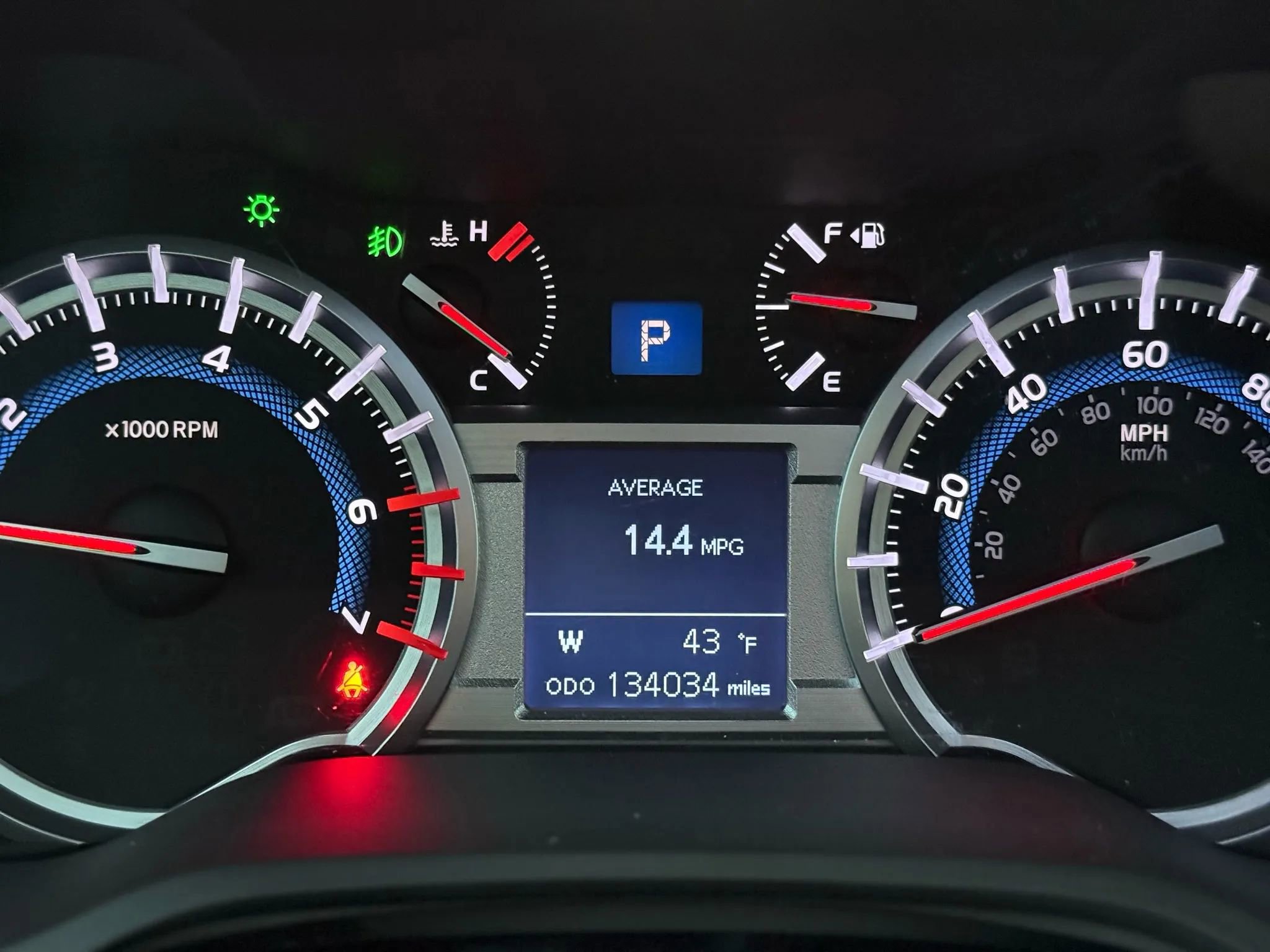 Used 2014 Toyota 4Runner SR5 Premium image 33
