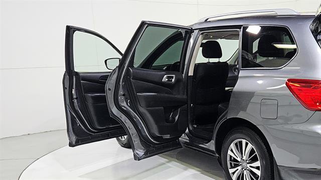 Used 2020 Nissan Pathfinder S FWD image 31
