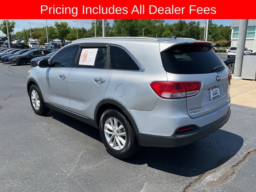 Used 2017 Kia Sorento FWD image 15