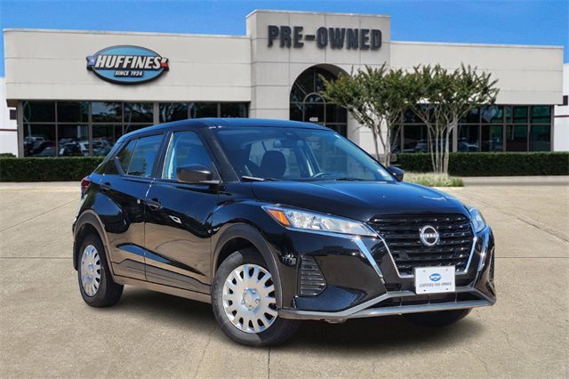 Used 2023 Nissan Kicks S
