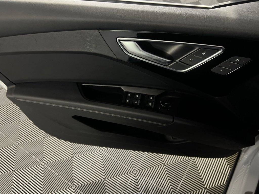 Used 2023 Audi Q4 e-tron Prestige w/ 20" Wheel Package image 27