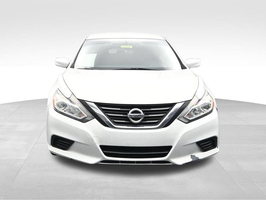 Used 2017 Nissan Altima 2.5 S w/ Power Driver Seat Package FWD image 8