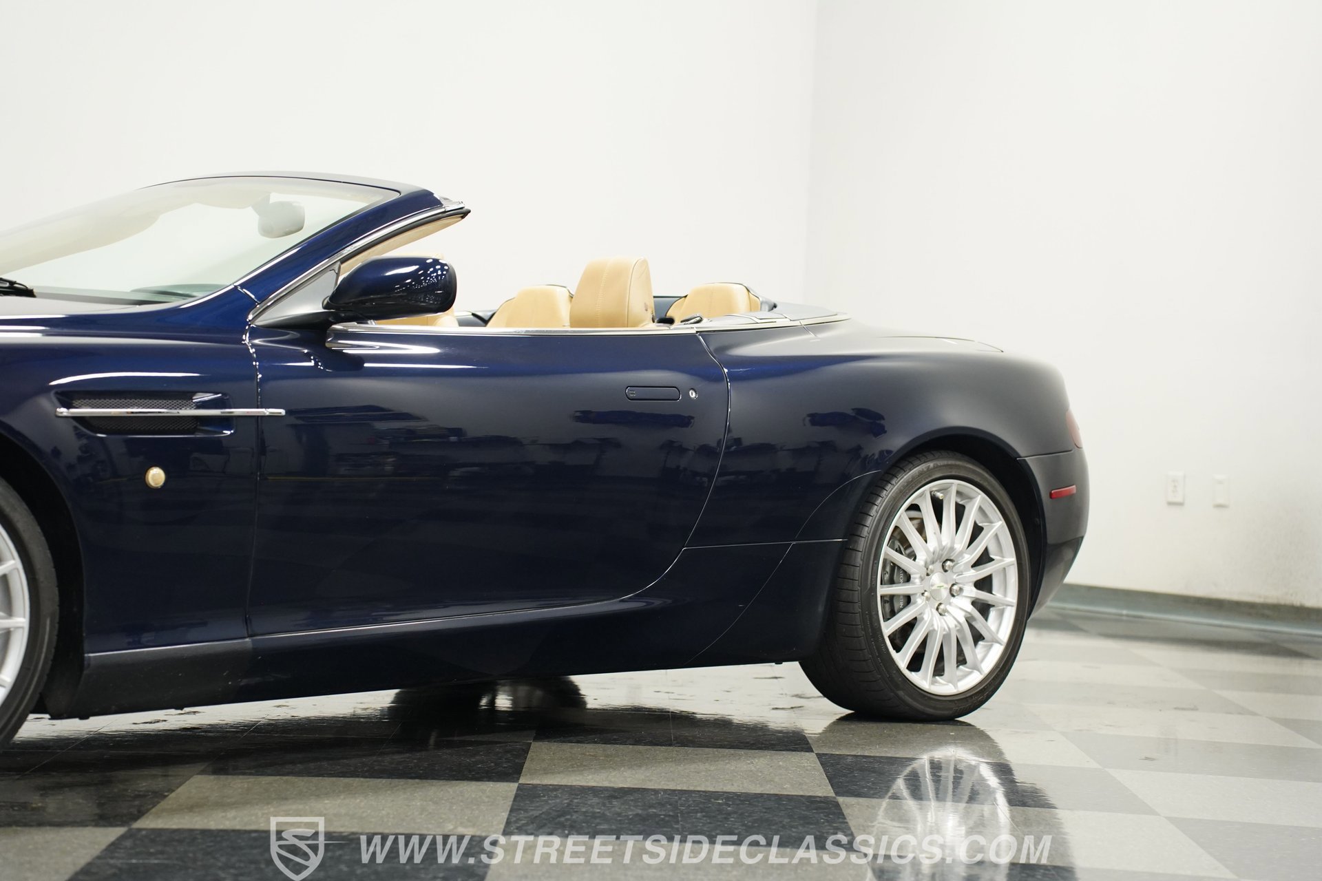 Used 2007 Aston Martin DB9 Volante image 21