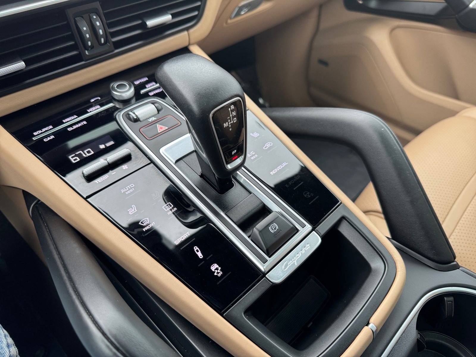 Used 2019 Porsche Cayenne AWD/4WD image 27