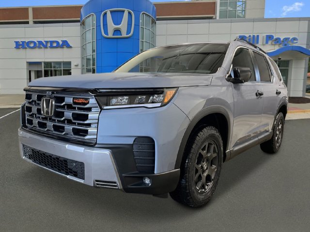 New 2026 Honda Pilot TrailSport image 1