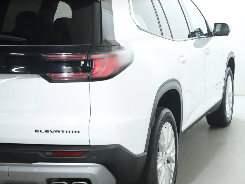 Used 2024 GMC Acadia Elevation FWD image 45