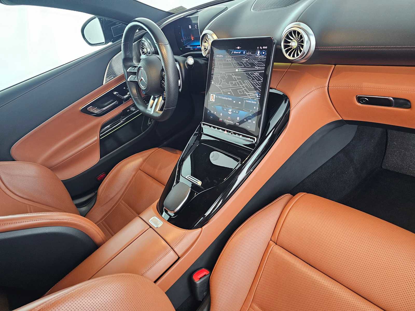 Used 2022 Mercedes-Benz SL 55 AMG 4MATIC image 12
