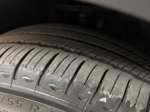 Used 2025 Lincoln Corsair Reserve w/ Equipment Group 202A image 32