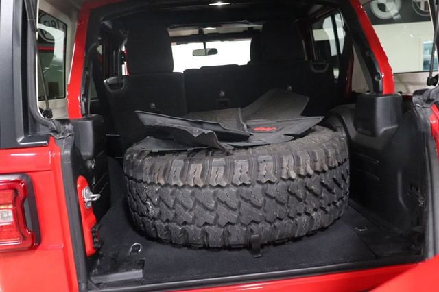 Used 2018 Jeep Wrangler Unlimited Sport S AWD/4WD image 14