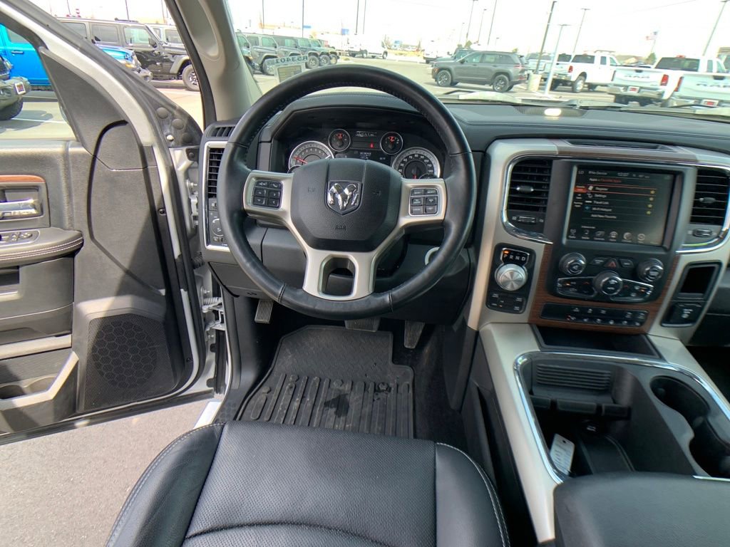 Used 2016 RAM 1500 Laramie w/ Convenience Group image 14