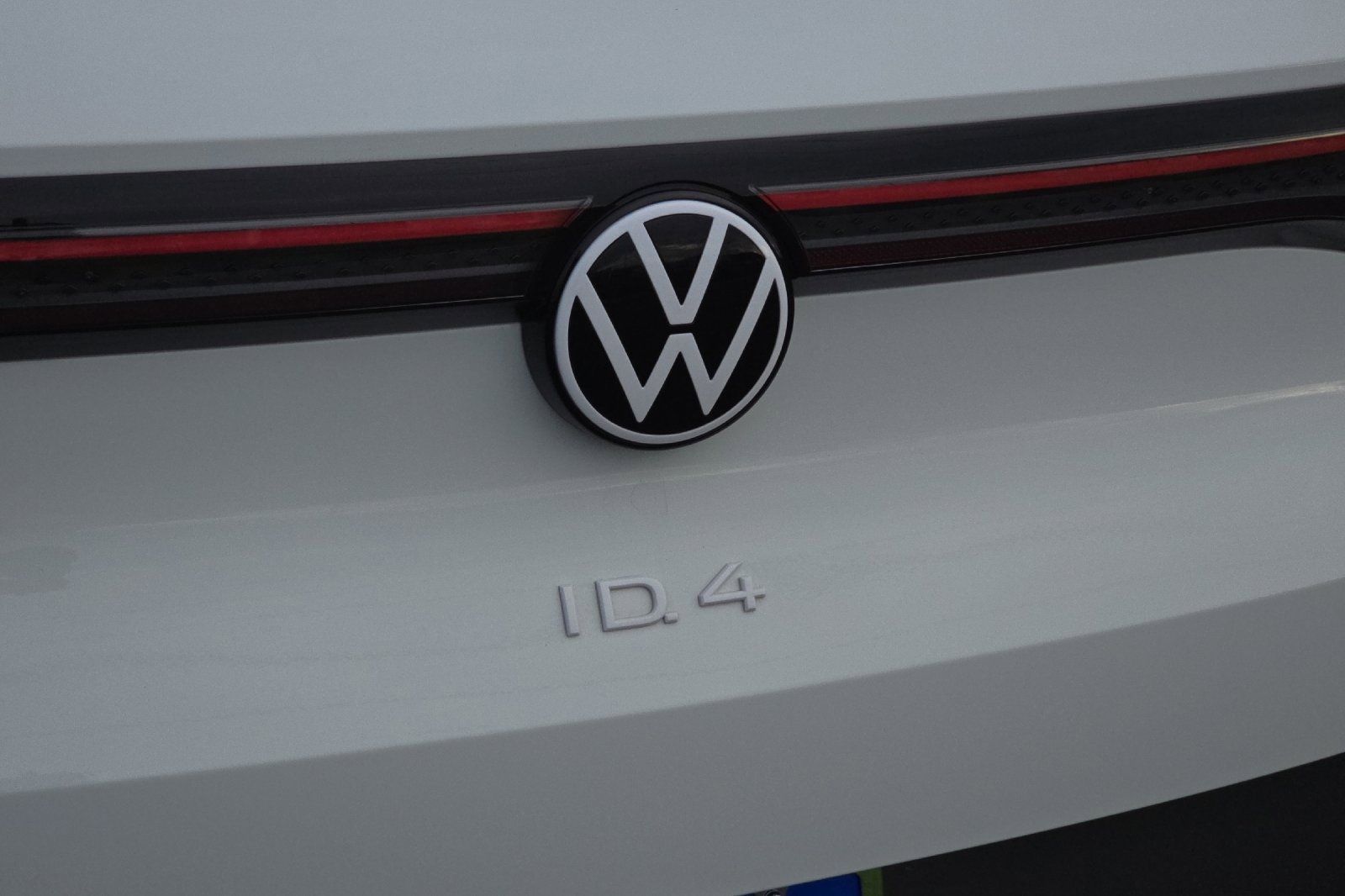 Used 2023 Volkswagen ID.4 2WD image 33