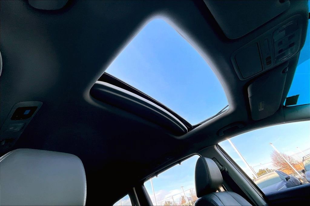 Used 2012 Honda Odyssey EX-L image 22
