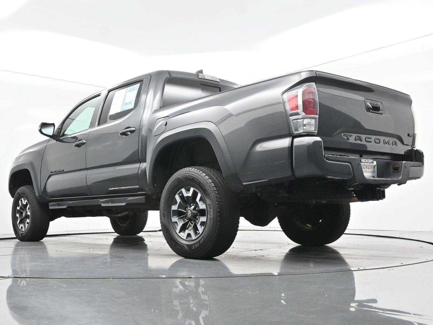 Used 2020 Toyota Tacoma TRD Off-Road w/ Technology Package AWD/4WD image 48