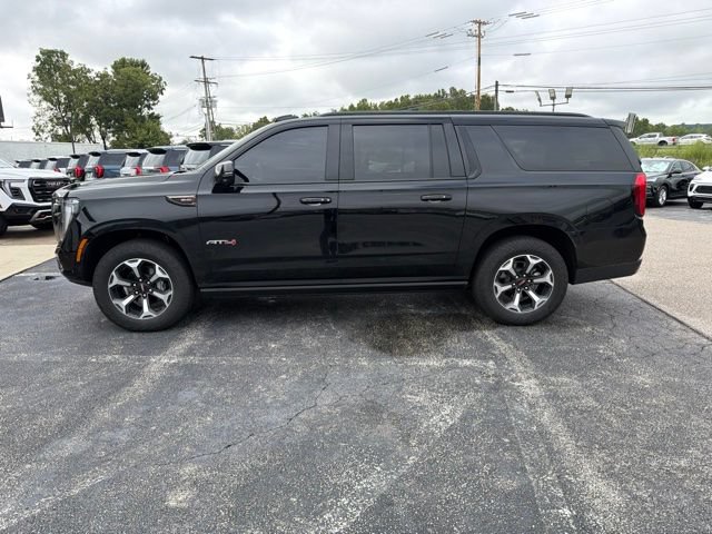Used 2025 GMC Yukon XL AT4 Ultimate AWD/4WD image 4
