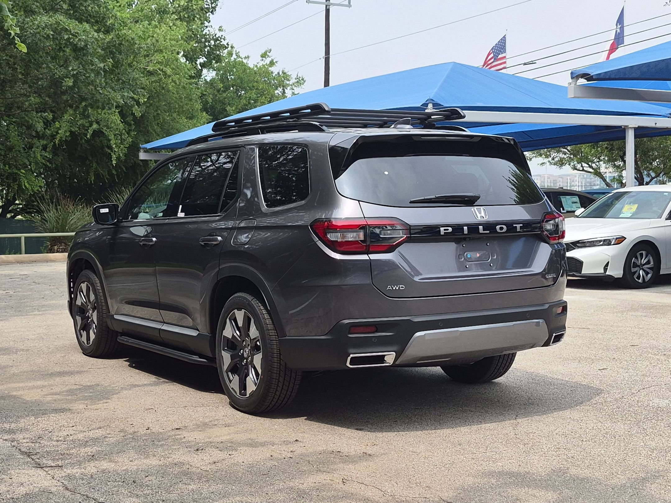New 2026 Honda Pilot Elite image 3