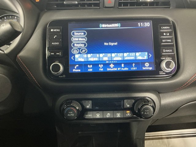 Used 2023 Nissan Kicks SR w/ SR Premium Package FWD image 18