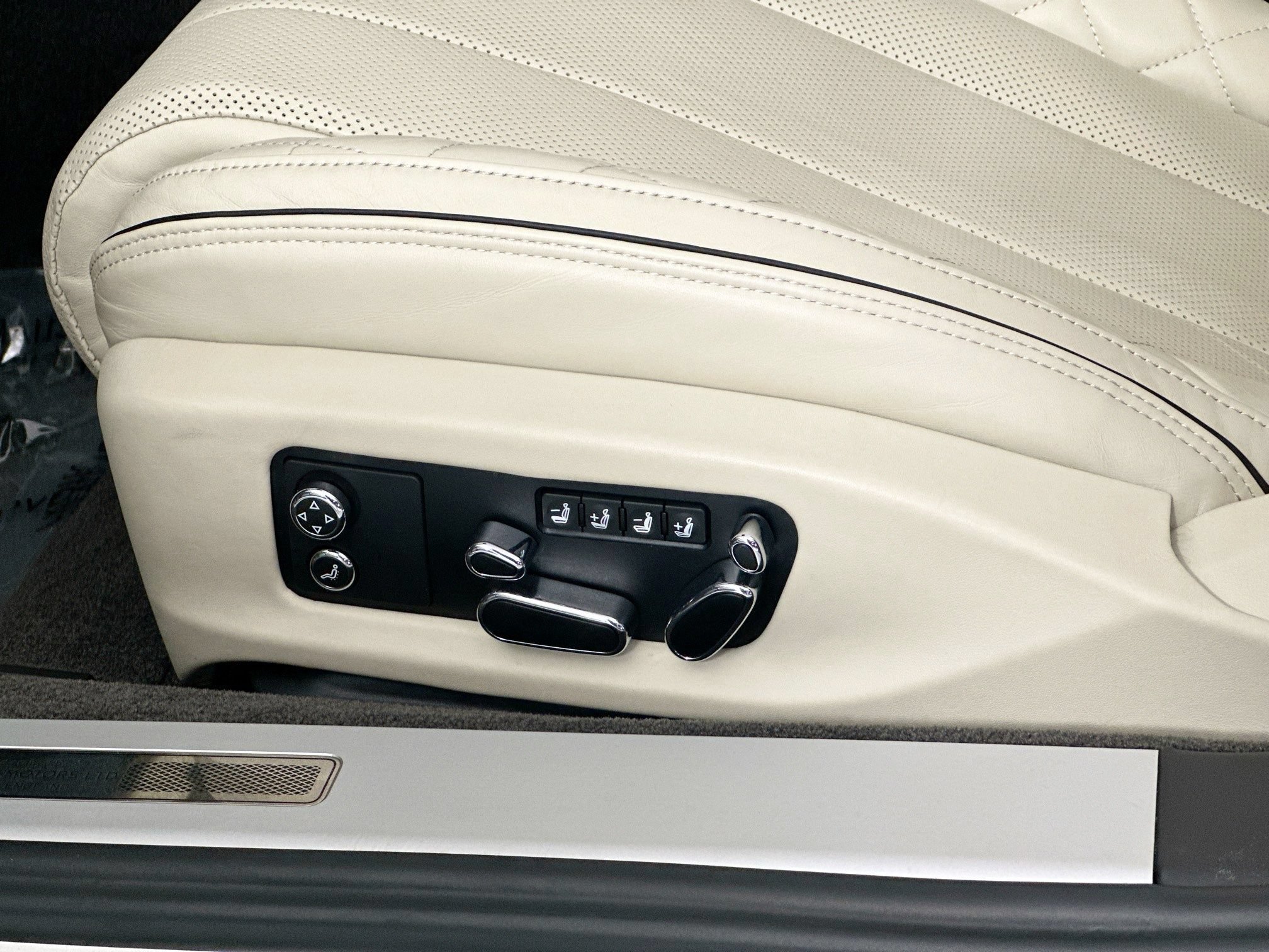 Certified 2021 Bentley Continental GT AWD/4WD image 20