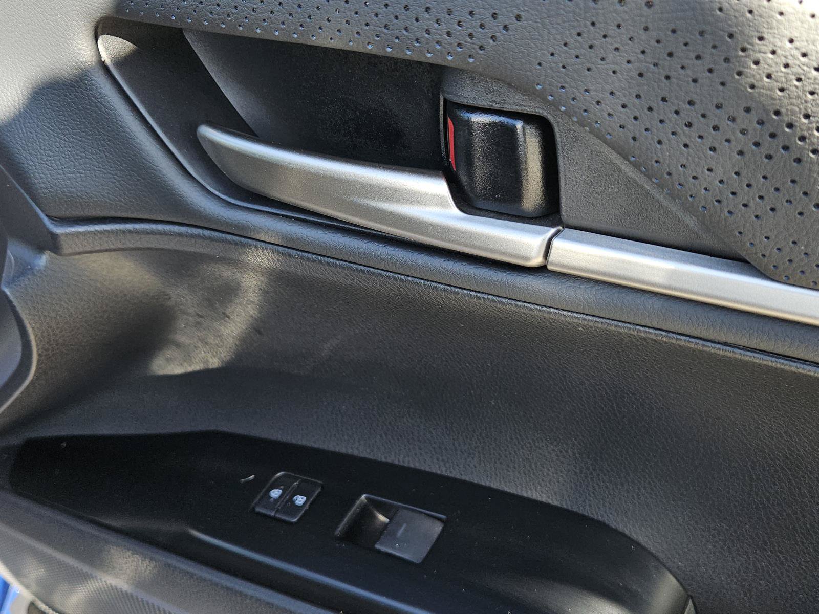 Used 2025 Toyota Camry XSE FWD image 33