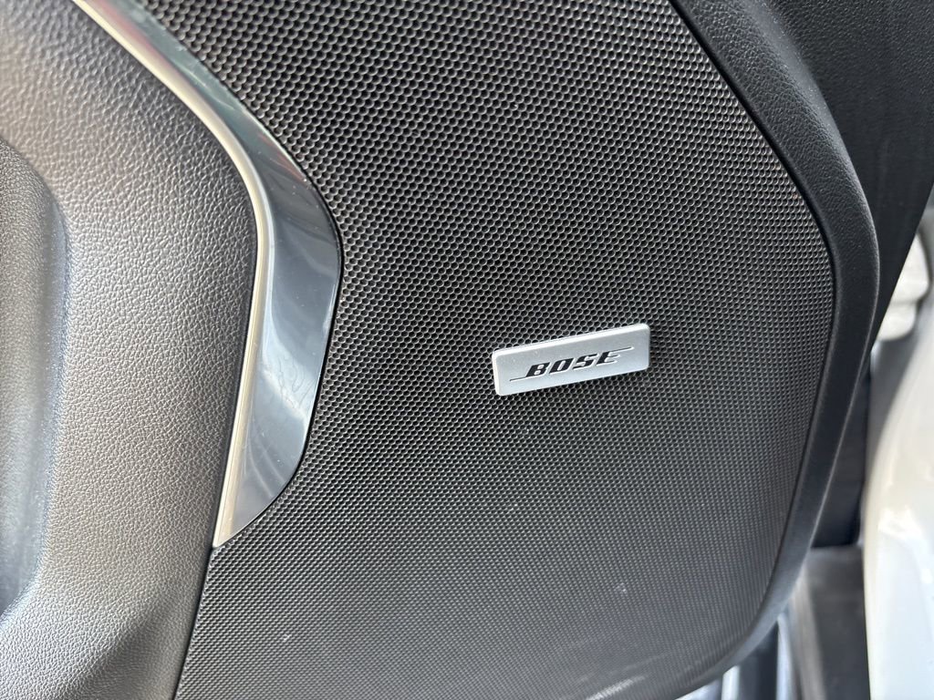 Used 2021 Chevrolet Tahoe LT w/ Rear Media and Nav Package image 16