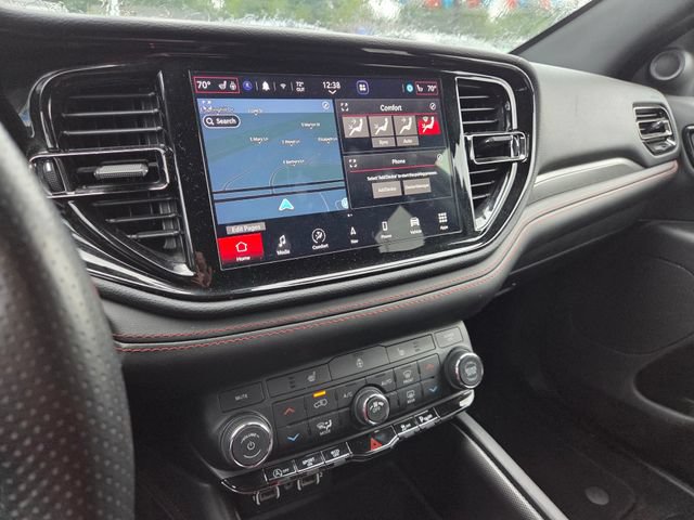 Used 2025 Dodge Durango GT AWD/4WD image 13