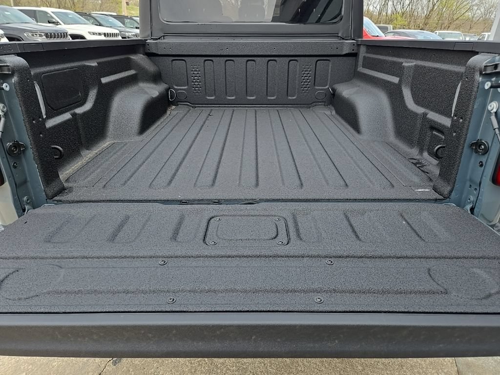 New 2026 Jeep Gladiator Mojave AWD/4WD image 26