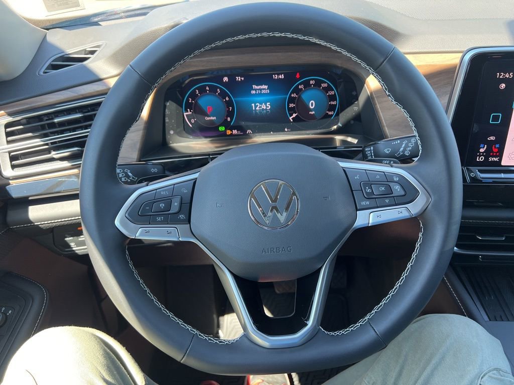 New 2026 Volkswagen Atlas SE image 27