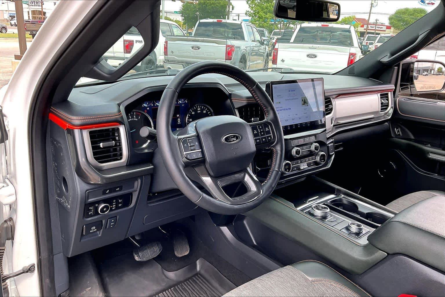 Used 2024 Ford Expedition Timberline image 18