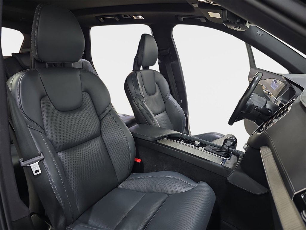 Used 2021 Volvo XC90 T6 Inscription w/ Advanced Package image 12