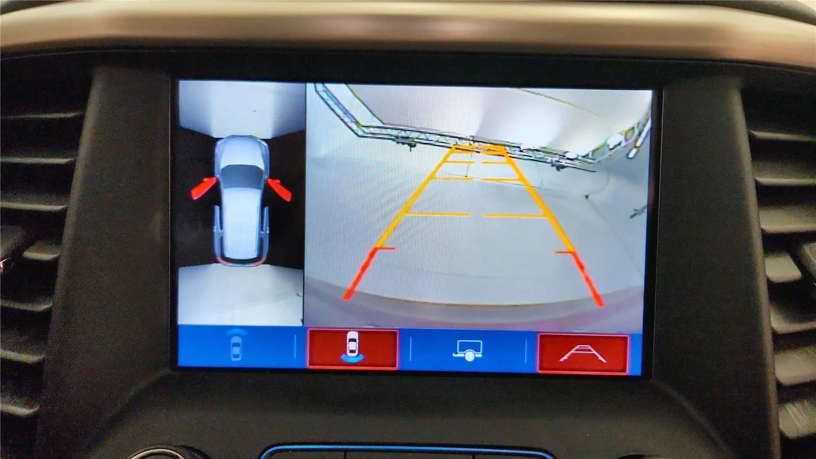 Used 2017 GMC Acadia Denali w/ Technology Package image 30