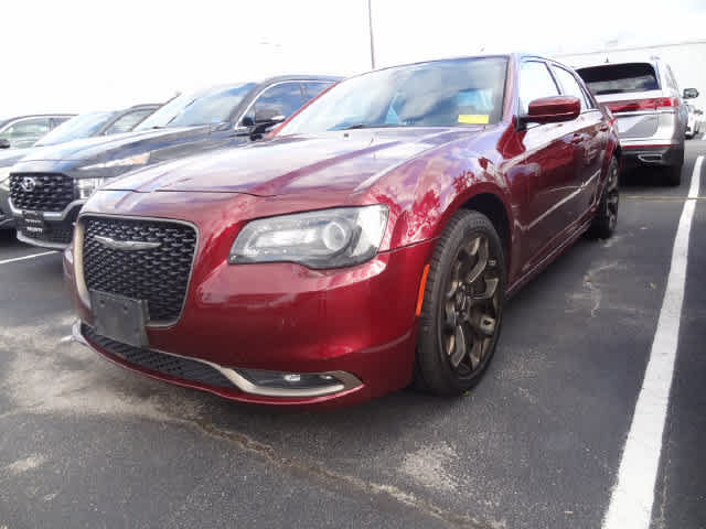 Used 2019 Chrysler 300 S w/ 300S Alloy Package RWD image 1
