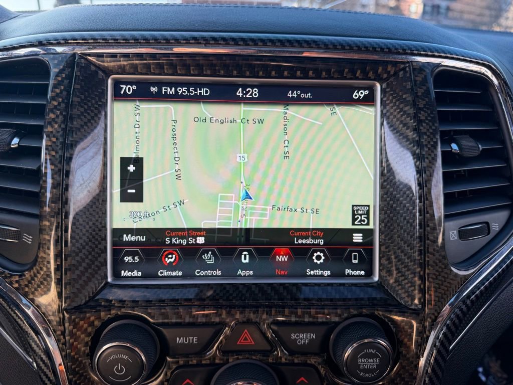 Used 2018 Jeep Grand Cherokee SRT image 31