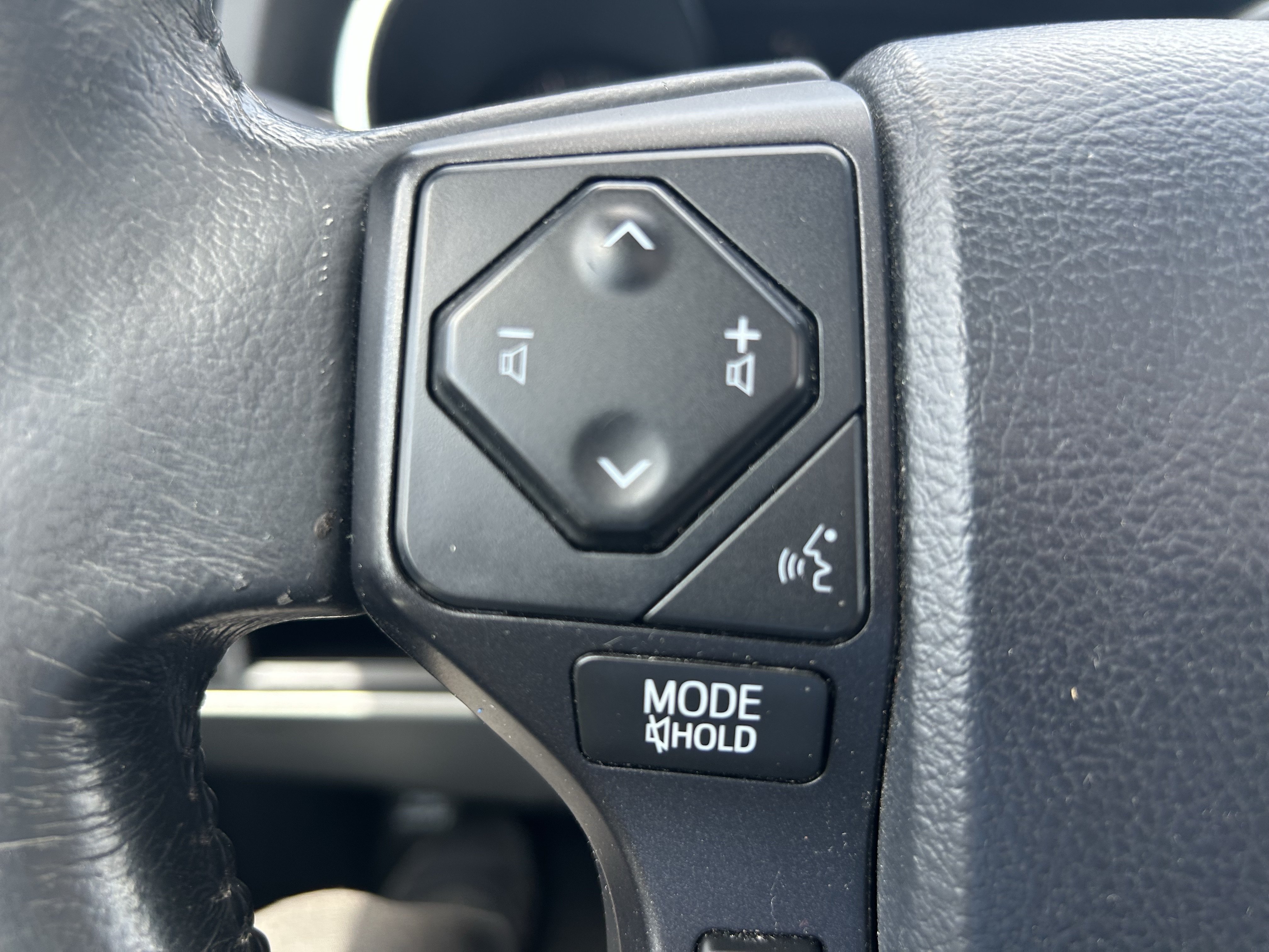 Certified 2020 Toyota Sequoia Limited w/ Safety & Convenience Package AWD/4WD image 24