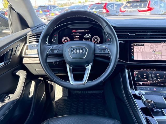 Used 2023 Audi Q8 Premium Plus w/ Premium Plus Package AWD/4WD image 17