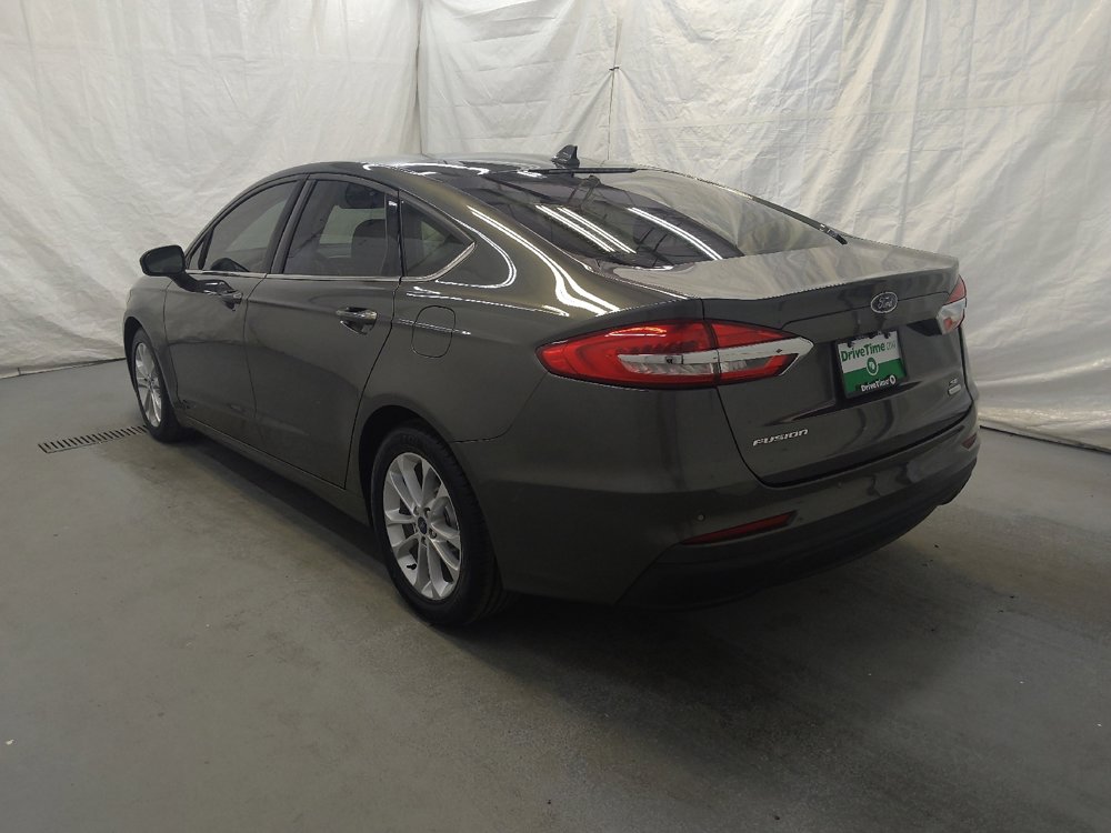 Used 2020 Ford Fusion SE image 3