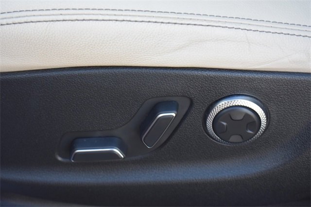 Used 2022 Genesis GV70 2.5T w/ Advanced Package image 27