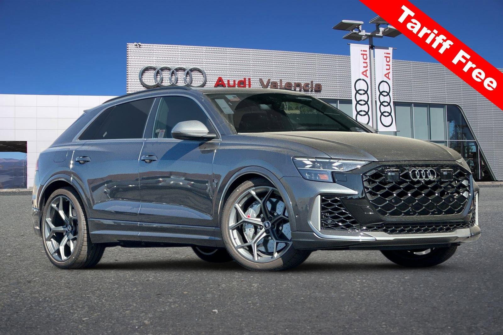 New 2025 Audi RS Q8 performance