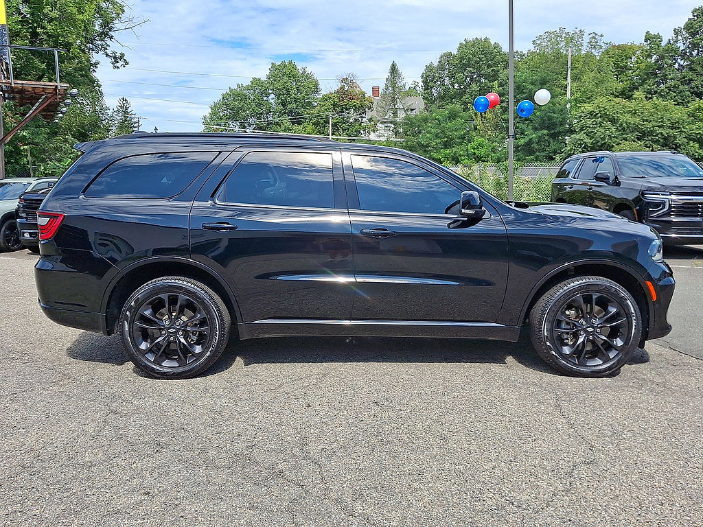 Used 2025 Dodge Durango GT AWD/4WD image 26