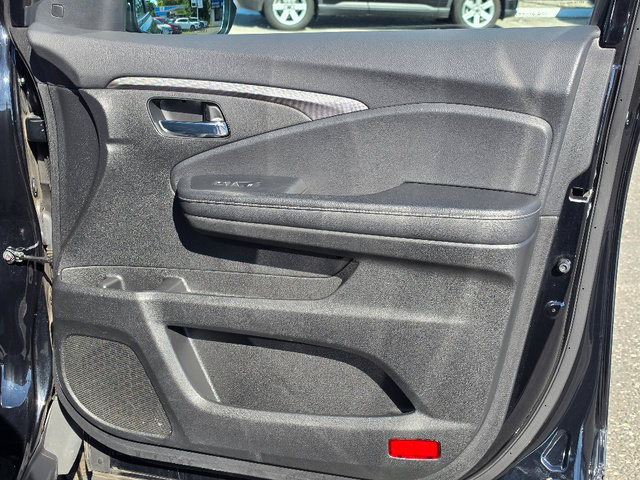 Used 2022 Honda Ridgeline RTL image 11