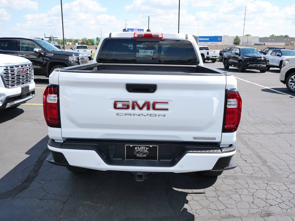 Used 2024 GMC Canyon Elevation w/ Elevation Premium Package AWD/4WD image 7