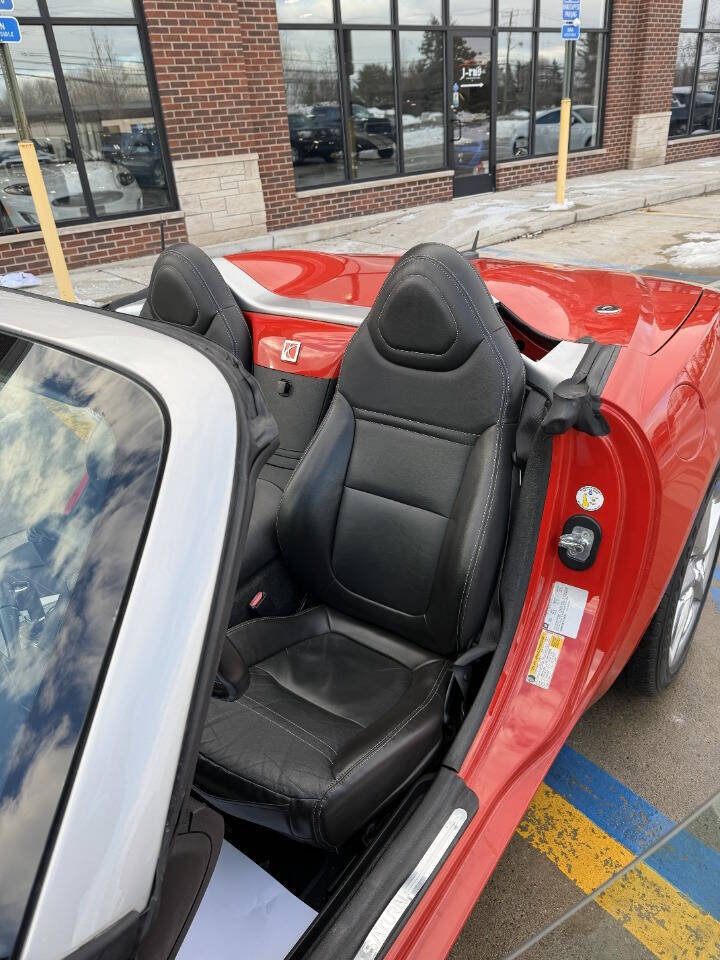 Used 2009 Saturn Sky w/ Premium Trim Package image 37