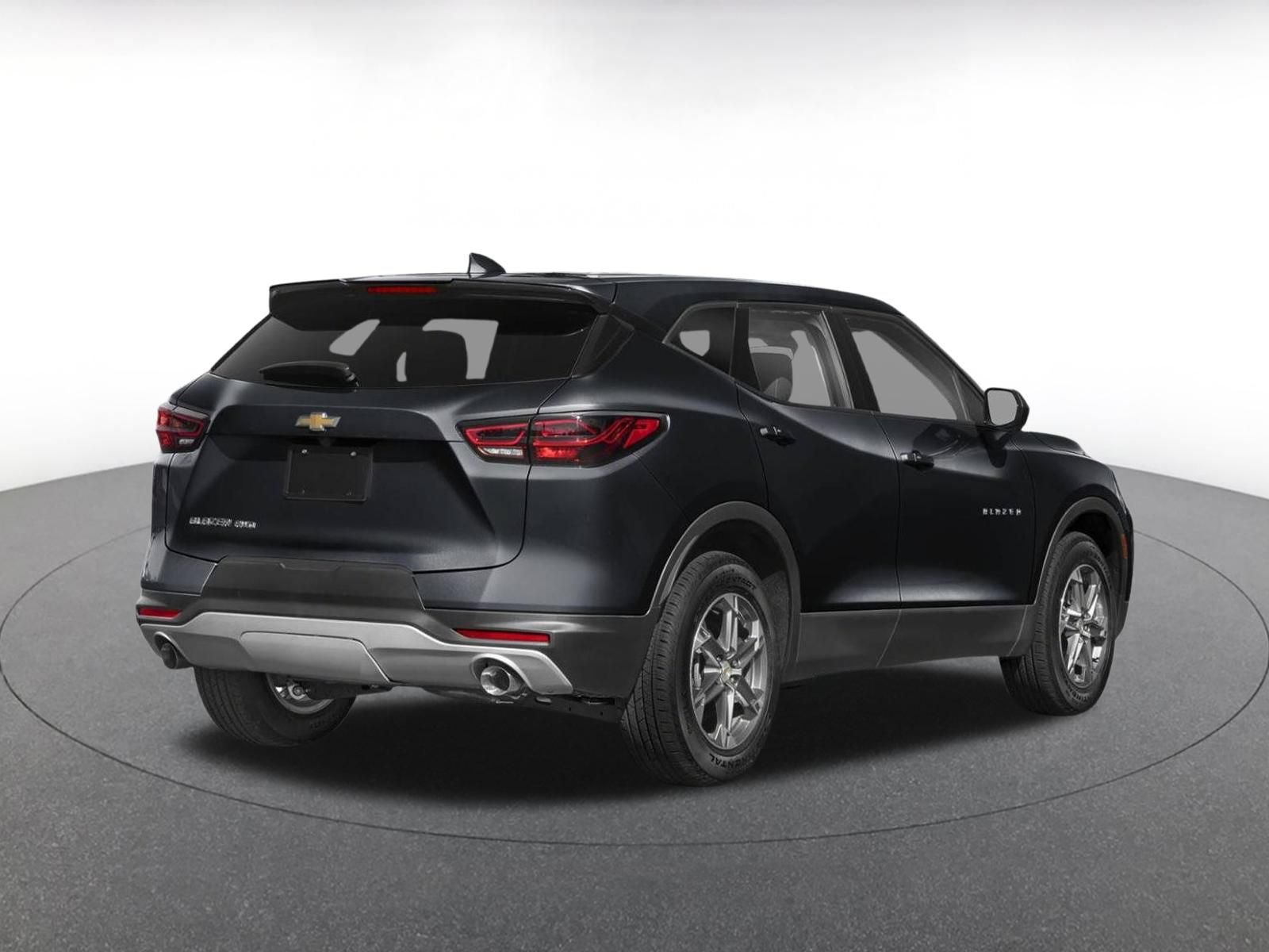 Used 2025 Chevrolet Blazer LT FWD image 15