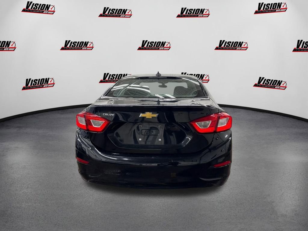 Used 2019 Chevrolet Cruze LS image 6