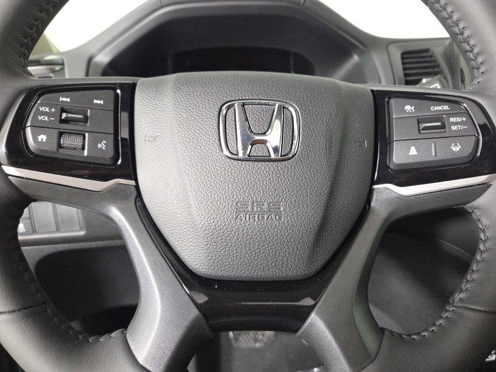 New 2026 Honda Odyssey Touring image 10